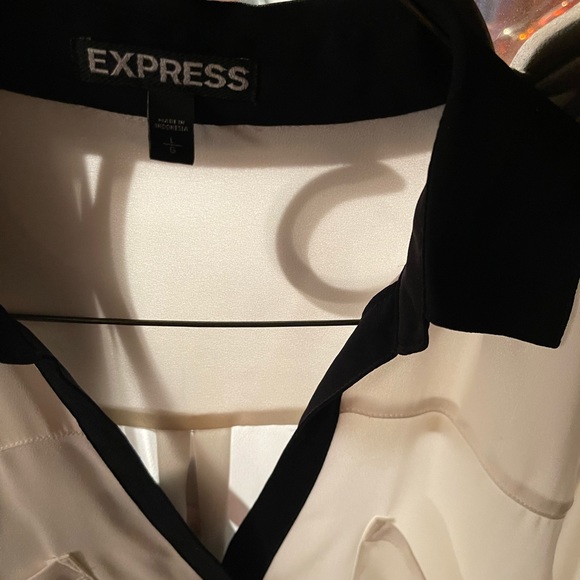 Express blouse - Picture 2 of 2